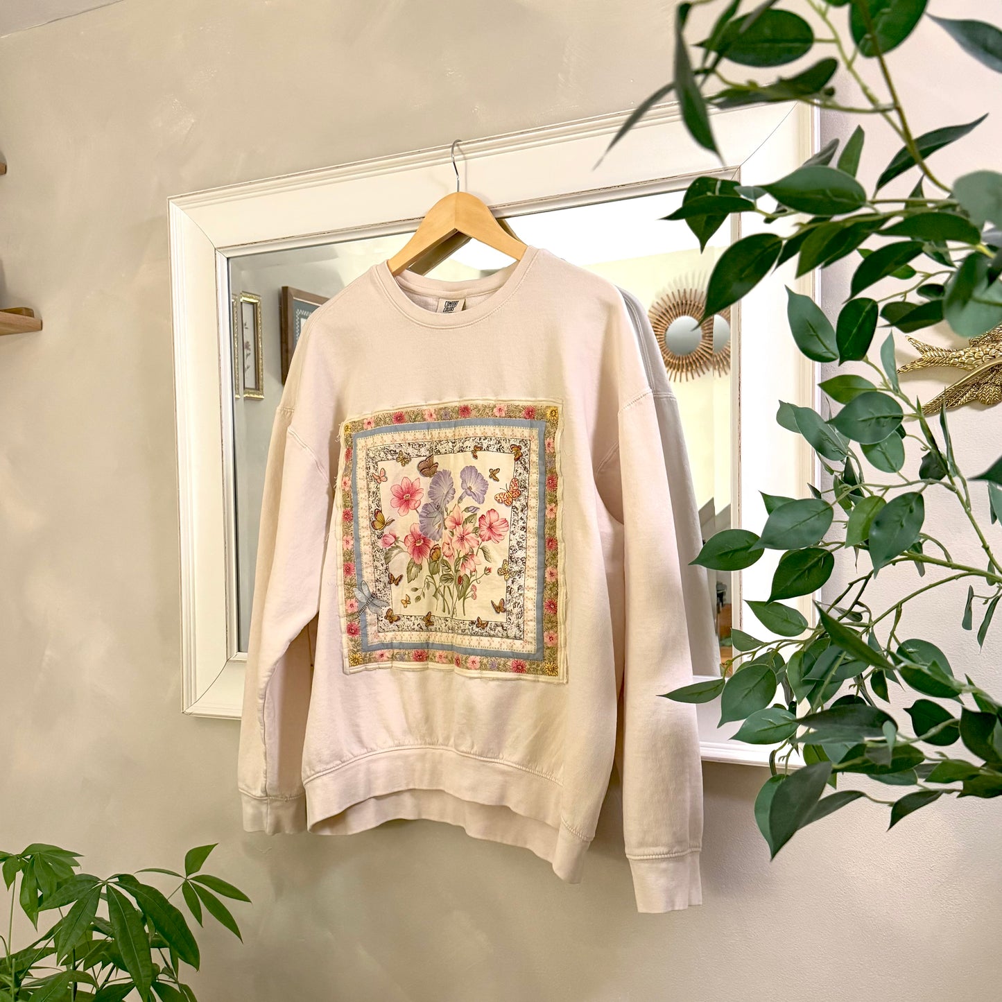 sweater (butterfly garden)