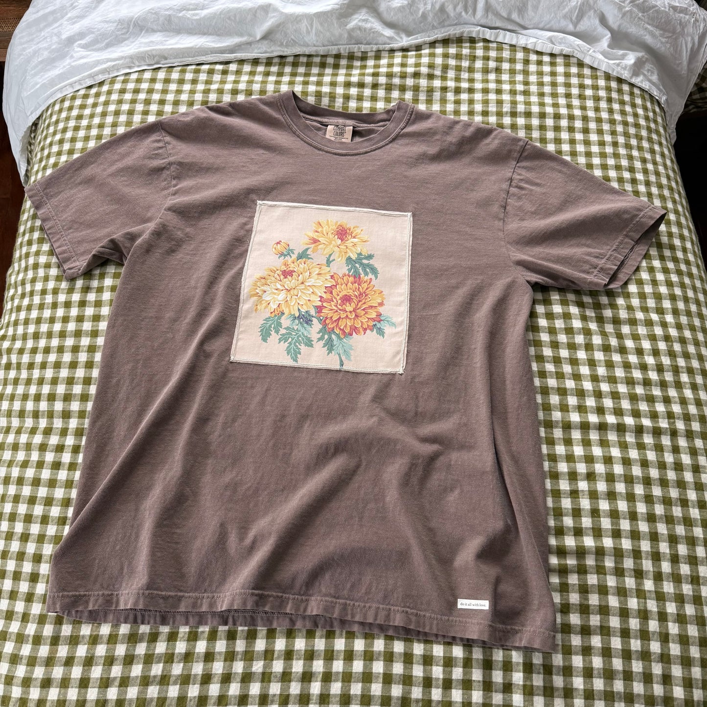 tee (chrysanthemum)