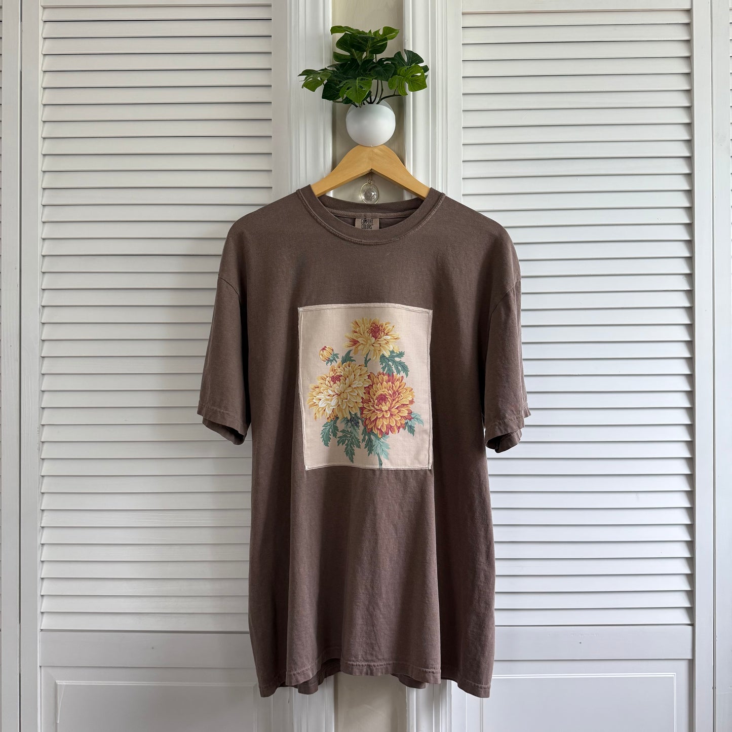 tee (chrysanthemum)