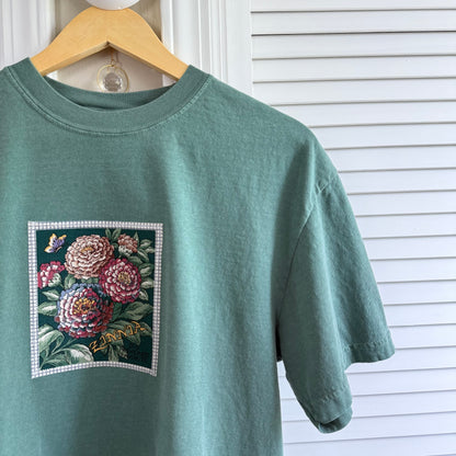 tee (zinnia)