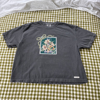 bow crop tee (lily)