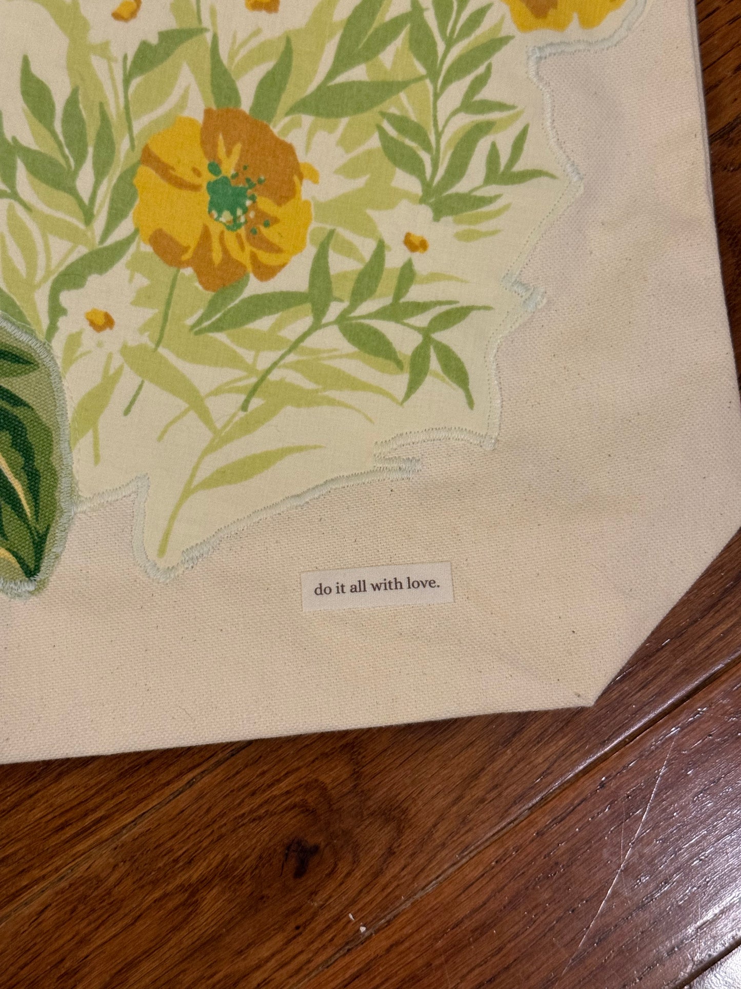 appliqué tote (garden #2)
