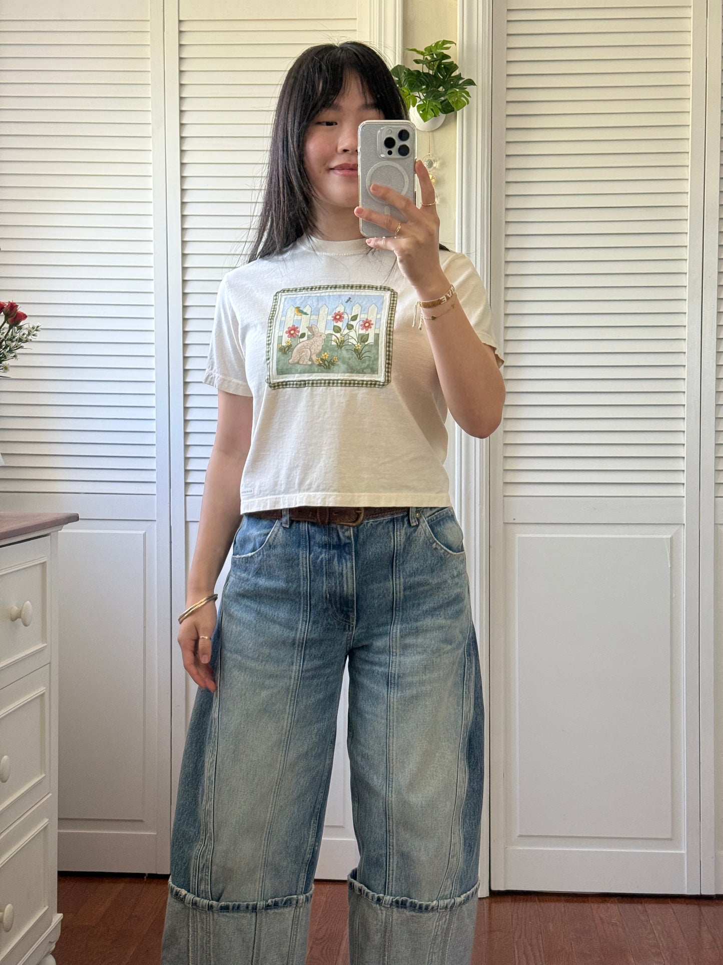 crop tee (garden bunny)