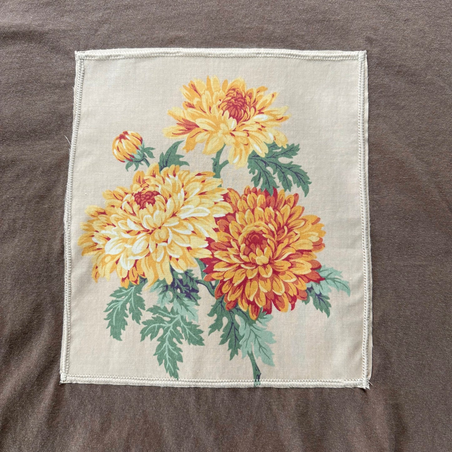 tee (chrysanthemum)
