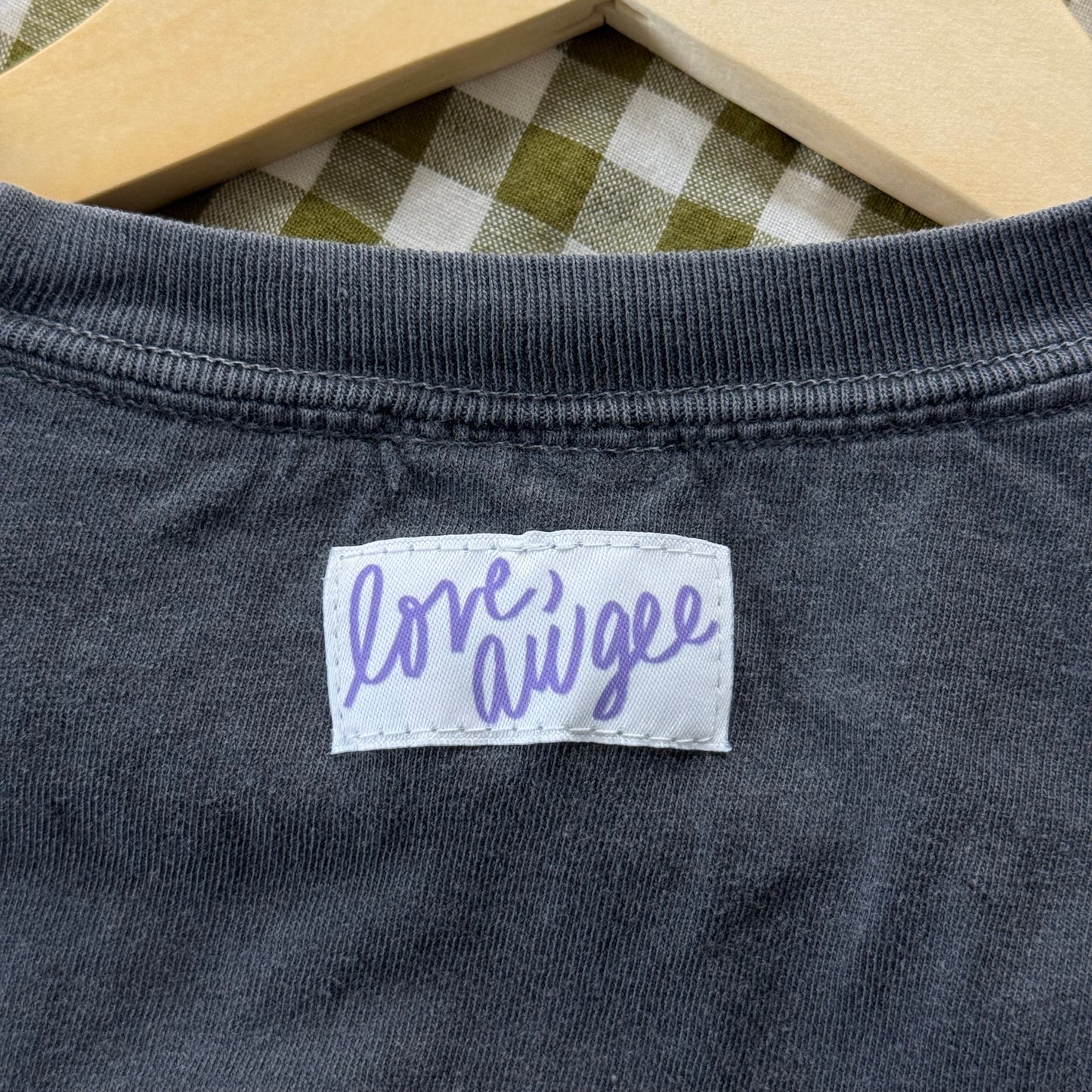 bow crop tee (lily)
