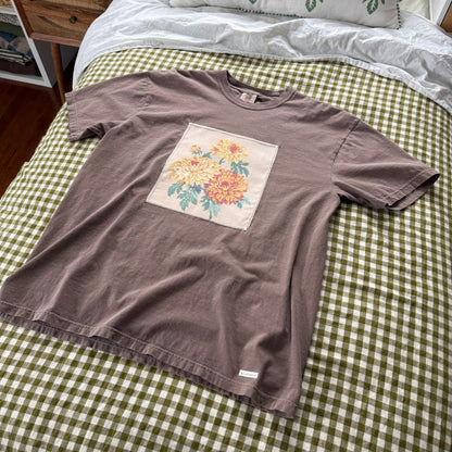 tee (chrysanthemum)