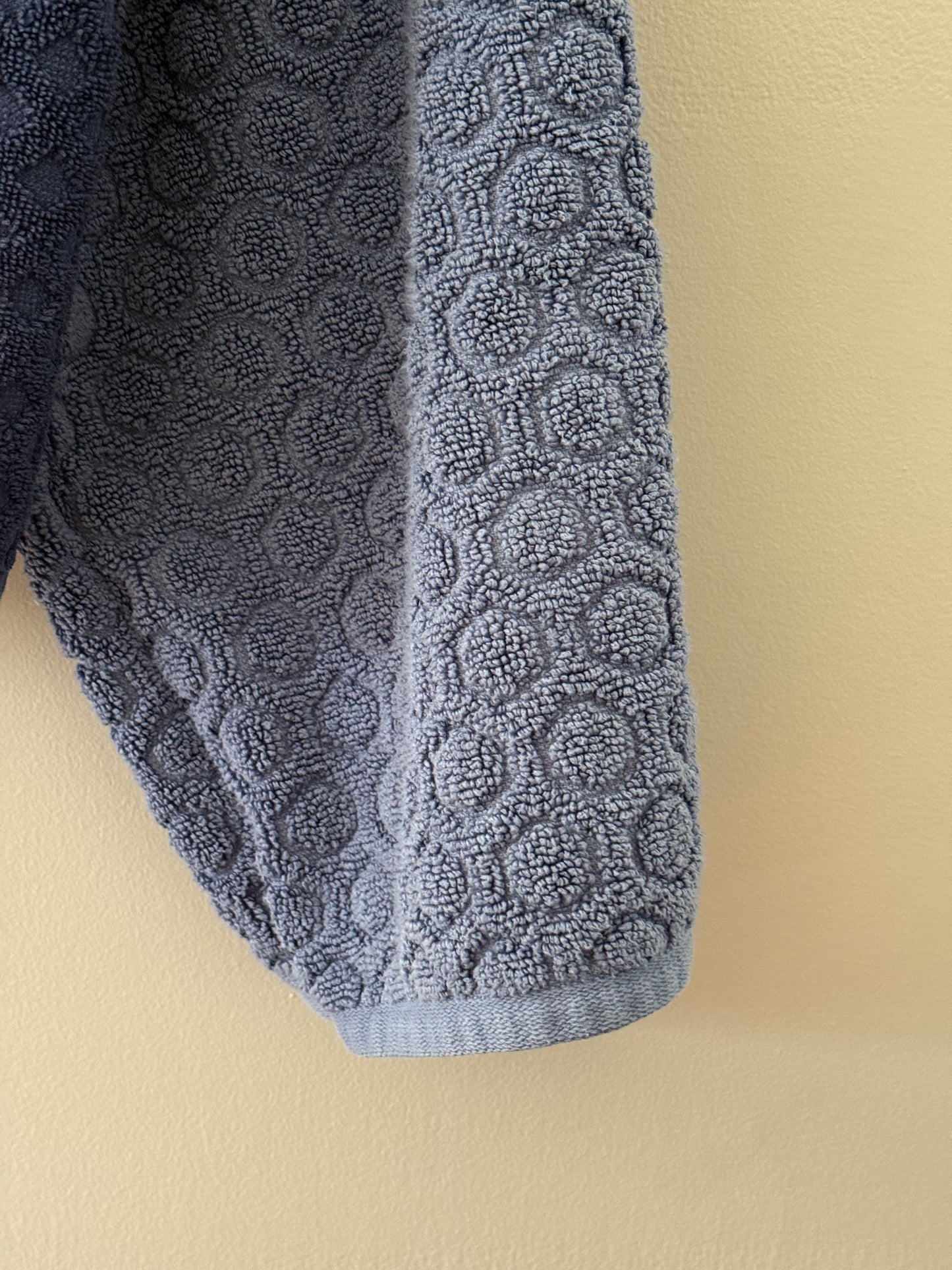 towel hoodie (true blue)