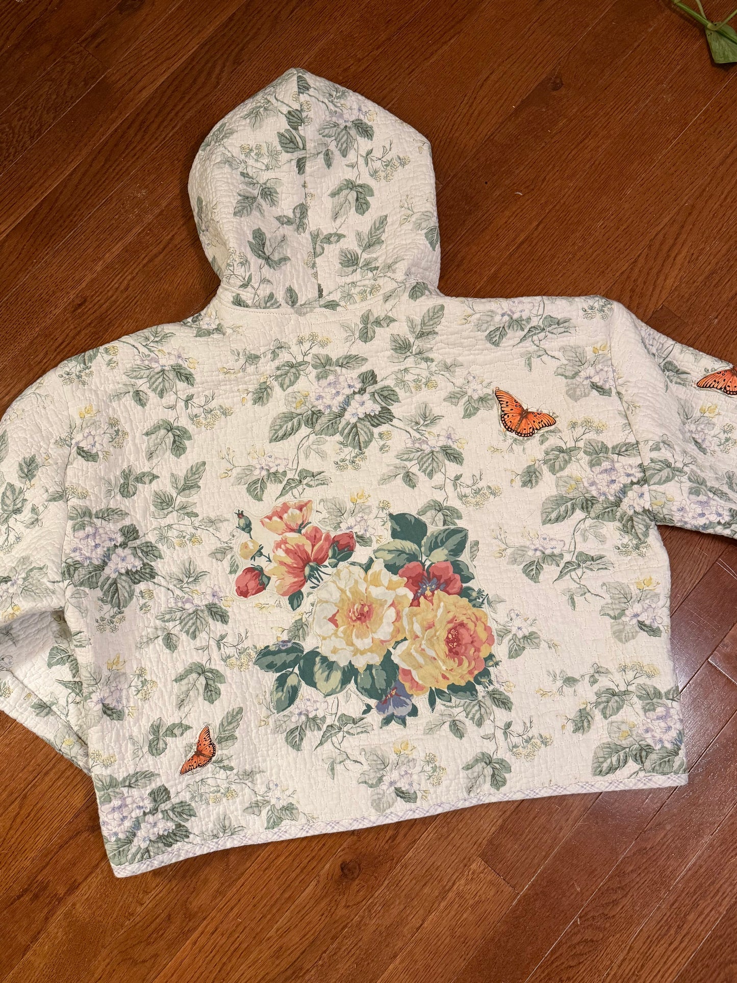 appliqué hoodie (heirloom garden)