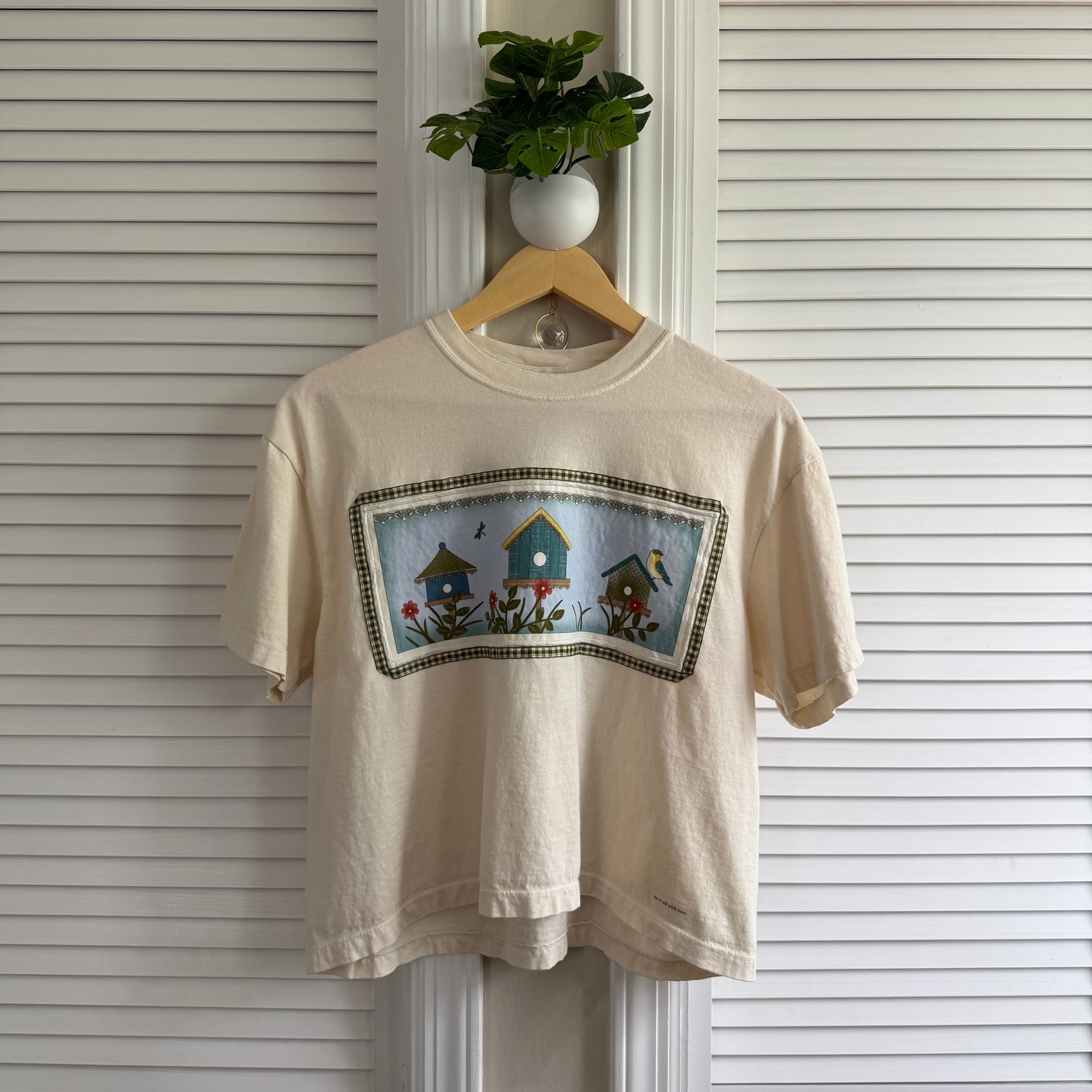crop tee (bird houses)