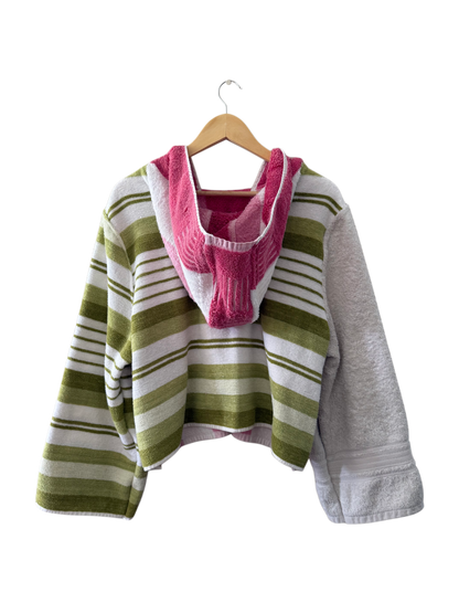 towel hoodie (strawberry matcha)